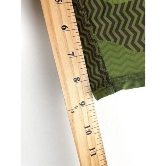 The Mad Huey’s Green Camouflage Board Shorts / Swim Trunks with Yellow Stripe Si - Picture 9 of 12